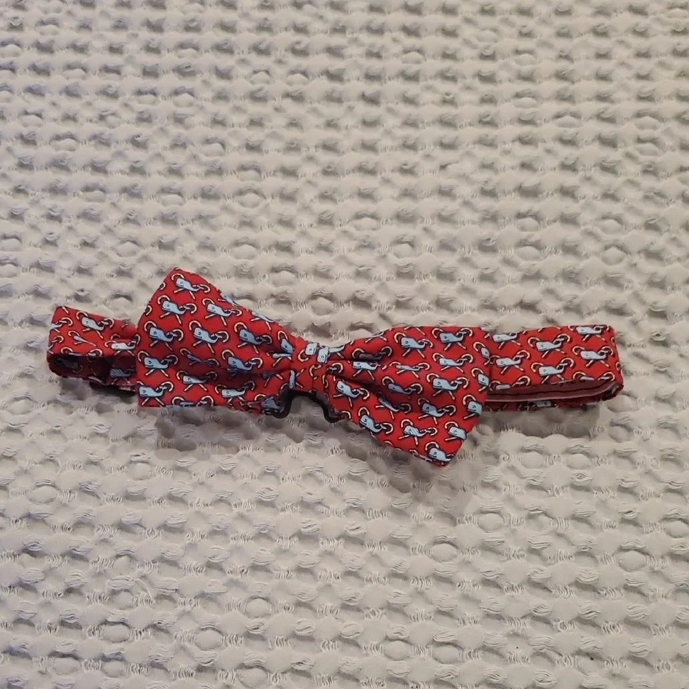 Vineyard Vines Red and Blue Kids Bow Tie (48)